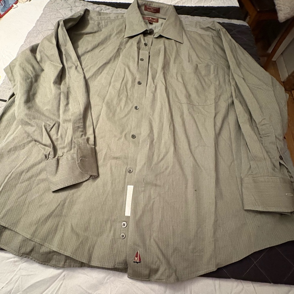 Nordstrom Sage Green Casual Button-Down Shirt